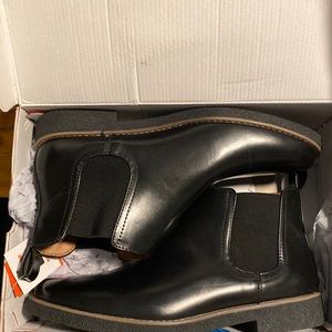 NWT! Deer Stags Boots